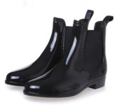 CRNE ČIZME vel 37 - NOVO