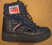 ČIZME ZA SNIJEG BR.37 TOMMY HILFIGER