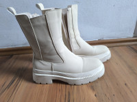Čizme trendy bijele - akcija!!