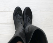 Stuart Weitzman, broj 38-39, original, crna ponijeva dlaka