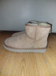 Ugg Ženske Smeđe Čizme Broj 39