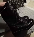 Zara br.37 kožne udobne i lijepe čizmice
