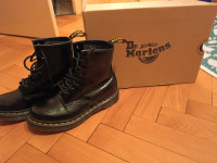 Ženske Čizmice dr Martens-novo, broj 36