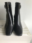 Ženske čizmice-gležnjače br 41 **NOVO**