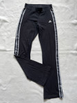 Adidas hlače vl. 34 /TOTALNA ČISTKA