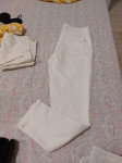 Bijele pamučne hlače