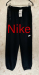 Nike - S/M