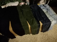 Ženske hlače i traperice ZARA,H&M, STRADIVARIUS