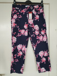 ŽENSKE LJETNE HLAČE 3/4 - NOVO - M