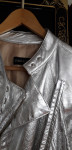 nova srebrna koznata jakna