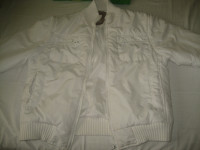 ZIMSKA BIJELA JAKNA VEL.38/40