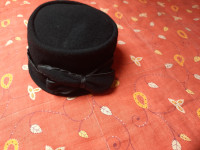 šeširić crni