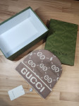 Zenska kapa Gucci