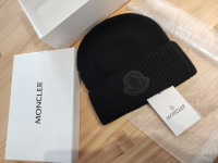 Zenska kapa Moncler