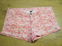 BENETTON kratke hlače