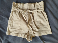 kratke hlače bershka