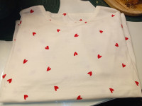 MAJICA NA SRCETA vel.XL - NOVO