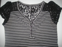 MAJICA NA PRUGE VEL. 38 - NOVO