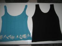 2 MAJICE 38/40 - obje za 10 eur