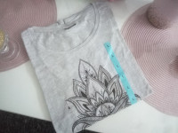 MAJICA  vel. L - NOVO - kratki rukav