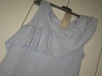 NOVA PLAVA MAJICA NA VOLANE VEL. M-L