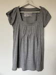 Bershka siva duža majica vl.L