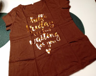 SMEĐE - ČOKOLADNA  MAJICA VEL.M/L - NOVO