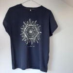 Tamno plava majica Only 34 36  novo ljubavni natpis