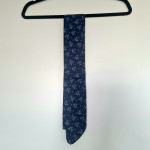 Tamnoplava traka za glavu