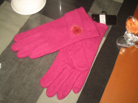 NOVE RUKAVICE VEL. UNI