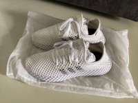 Adidas deerupt runner