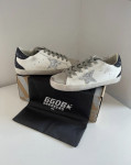 GOLDEN GOOSE NOVO ZAPAKIRANO