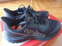 Nike Trail Pegasus 36 Goretex, tenisice za trčanje br. 40, manji kalup