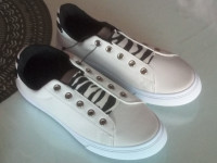 TENISICE BR. 36 i BR. 37  NOVO