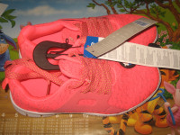 TENISICE BR. 36 NOVO