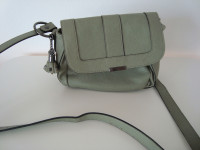 Bershka torbica / RASPRODAJA