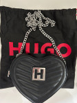 Hugo Boss kožna crna torba
