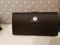 Nova Lancome svečana torbica