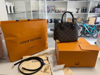 Louis Vuitton Alma BB Trunk Bag - Monogram Canvas, NOVO