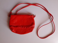 Malena crvena vintage torbica
