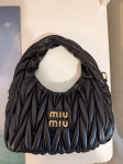 Miu Miu crna torbica