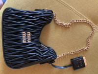 Miu Miu torbica
