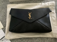 Saint Laurent clutch