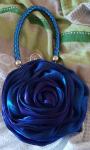 Svečana torbica u obliku plave ruže