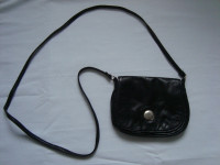 Tally weijl crna torbica/RASPRODAJA