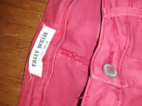 ženske traperice uske,,dva para (roze i mornarsko plave,)