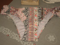 H&M DONJI DIO KUPAĆEG KOSTIMA VEL. M - NOVO