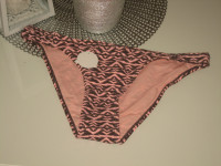 DONJI DIO KUPAĆEG VEL. M - NOVO