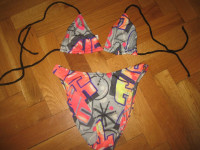 KUPAĆI KOSTIM VEL. 40 - NOVO