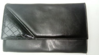 Crna clutch pismo torba
